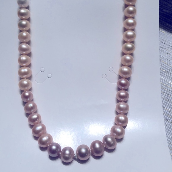 Pearl necklace